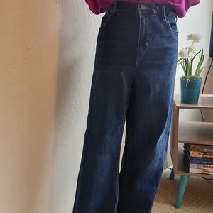 Women's Liverpool Crop Flare Jeans